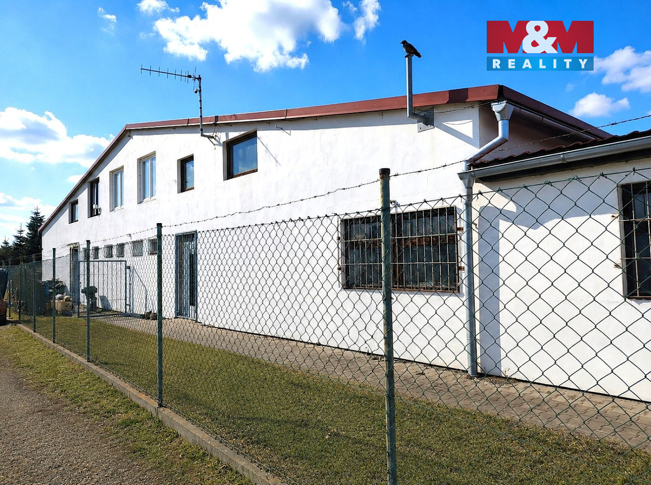 Prodej obchodních prostor 972 m² – fotografie 2