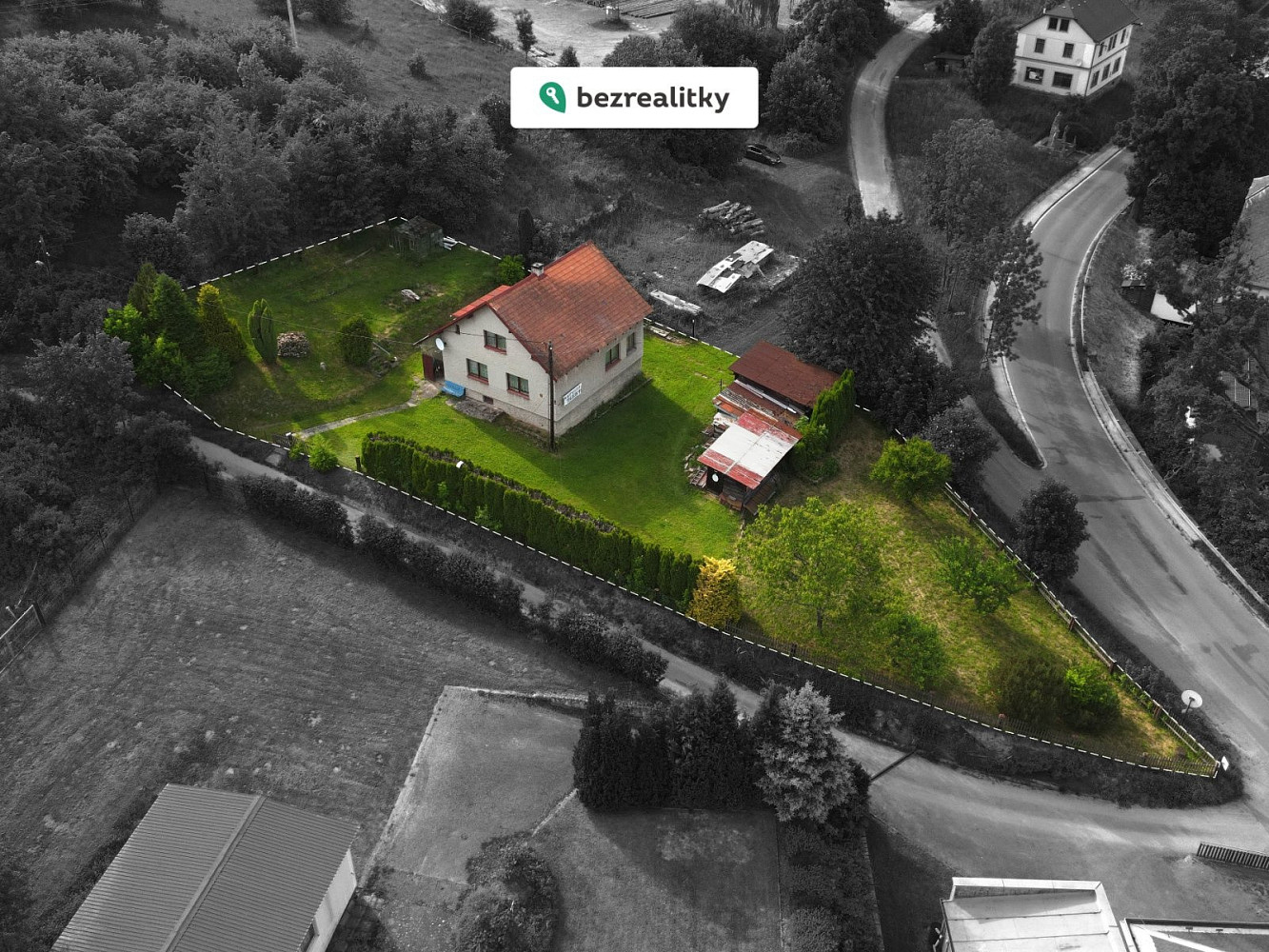 Prodej domu 250 m² s pozemkem 1 526 m²