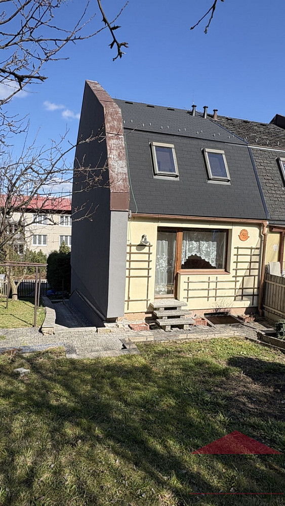 Prodej domu 90 m² s pozemkem 161 m² – fotografie 2