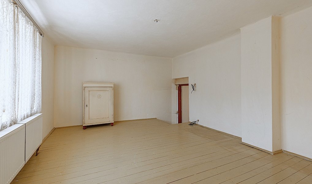 Prodej domu 187 m² s pozemkem 505 m², Divišov – náhled fotky 9
