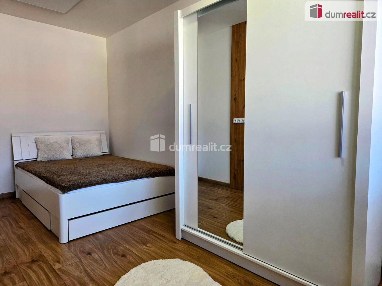 Pronájem bytu 1+kk 37 m² — photo 3
