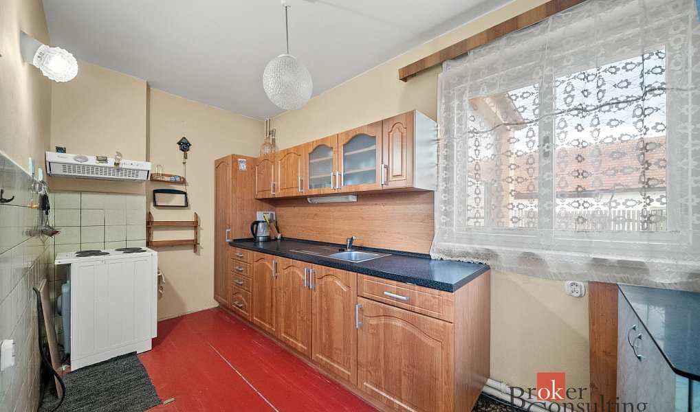 Prodej domu 190 m² s pozemkem 1 386 m², Rohoznice – náhled fotky 4
