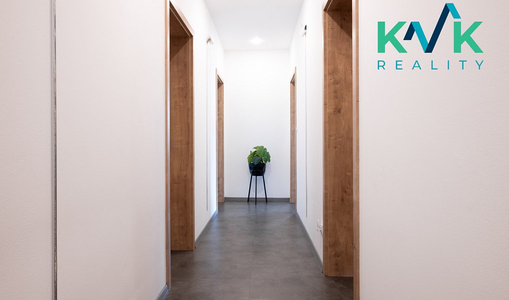 Prodej domu 228 m² s pozemkem 1 069 m², Hájek – náhled fotky 15