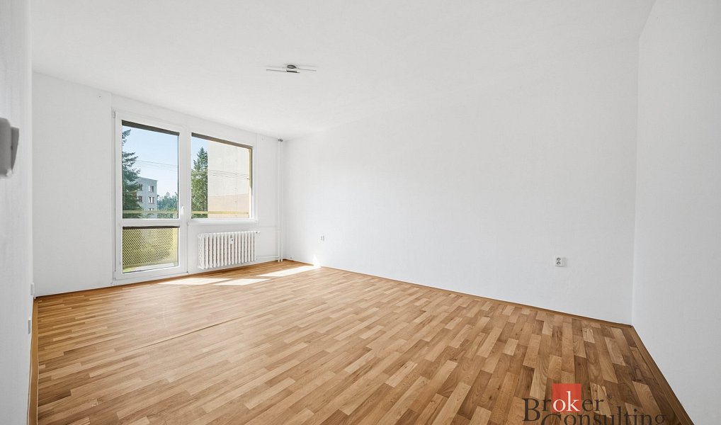 Prodej bytu 3+1 72 m², Náchod – náhled fotky 2