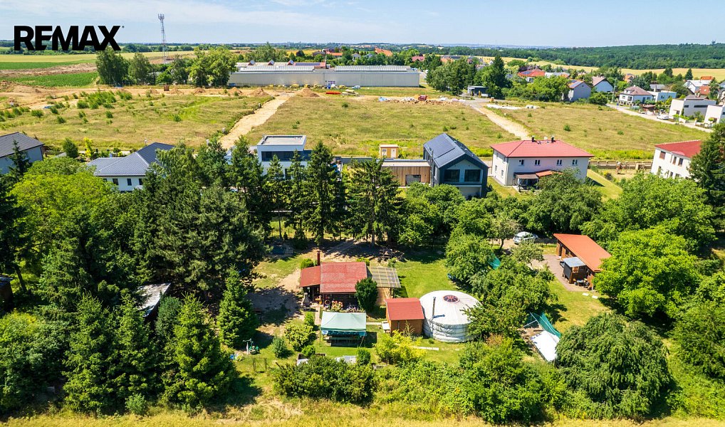 Prodej zahrady 1 178 m², Úvaly – náhled fotky 2