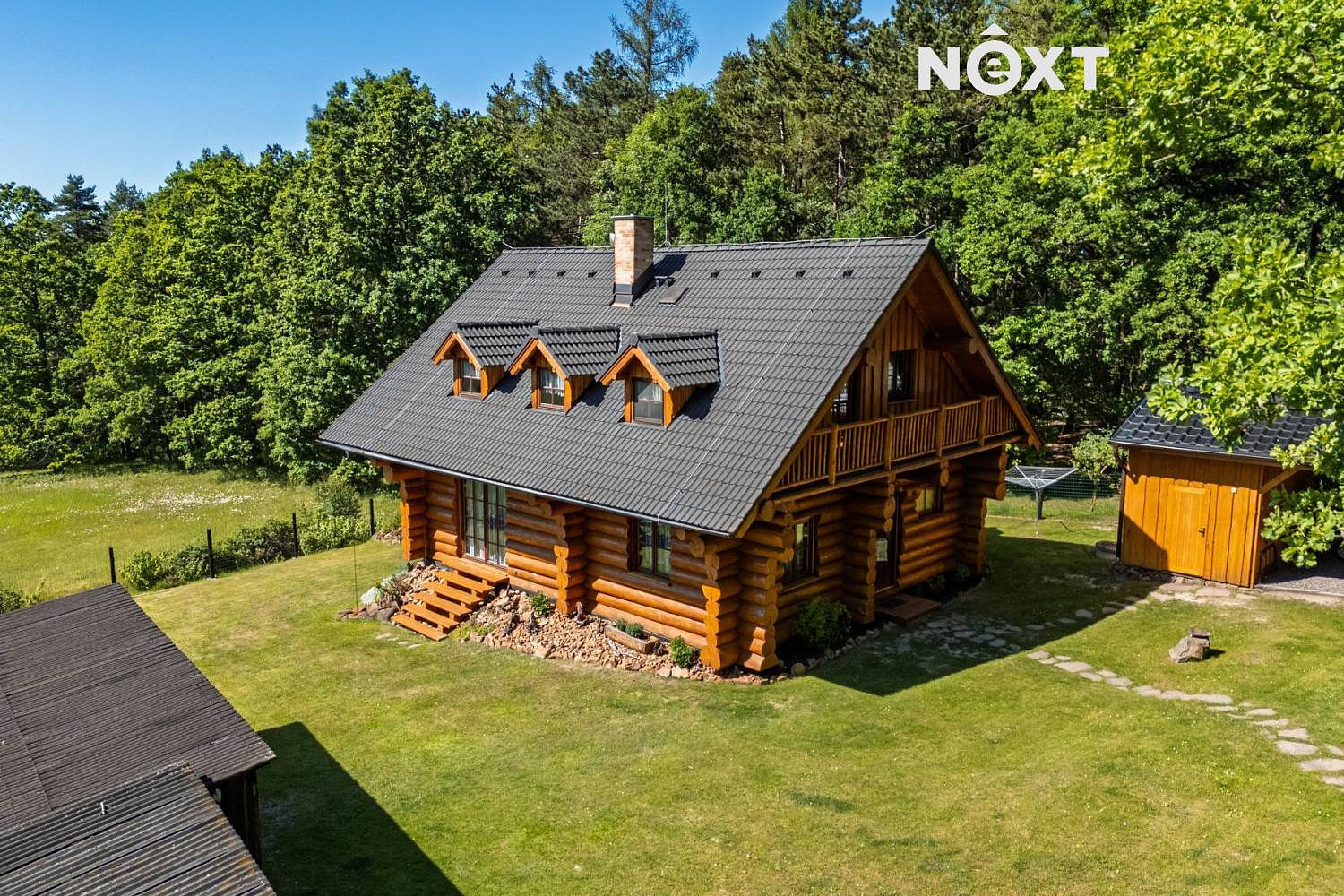 Prodej domu 160 m² s pozemkem 861 m² – fotografie 3