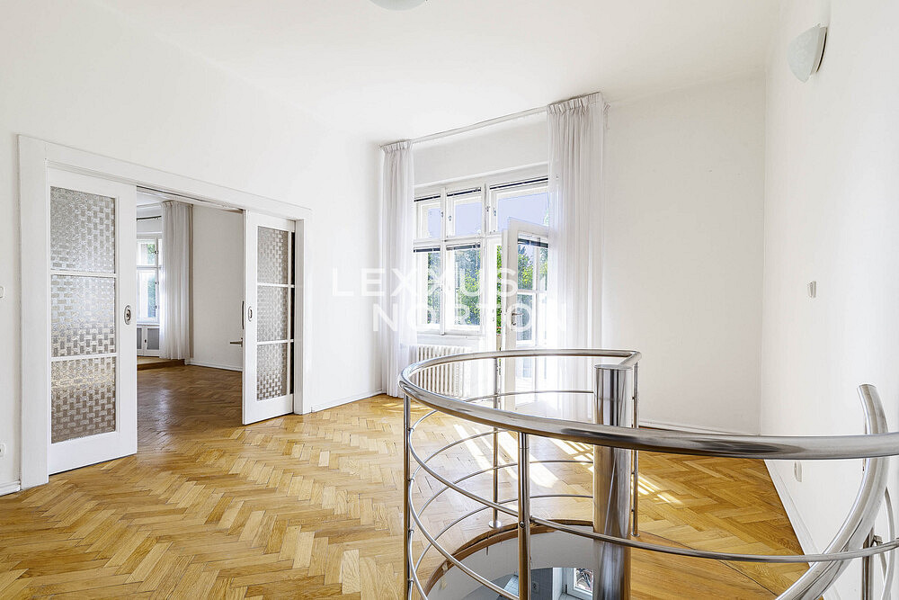Prodej bytu 6+kk 228 m² – fotografie 4