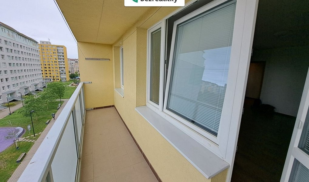 Prodej bytu 3+1 74 m², Praha – náhled fotky 9