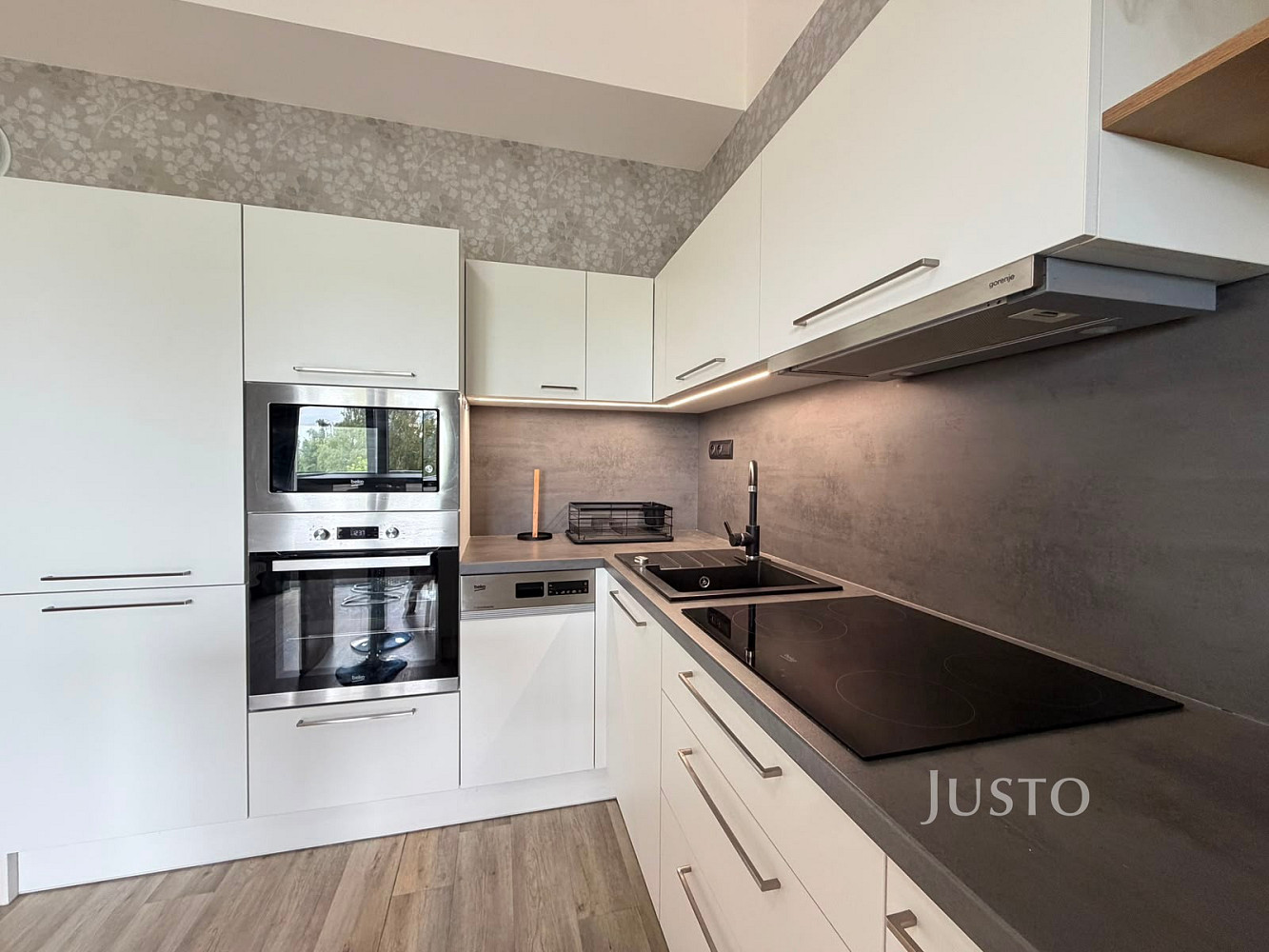 Pronájem bytu 2+kk 43 m² – fotografie 5