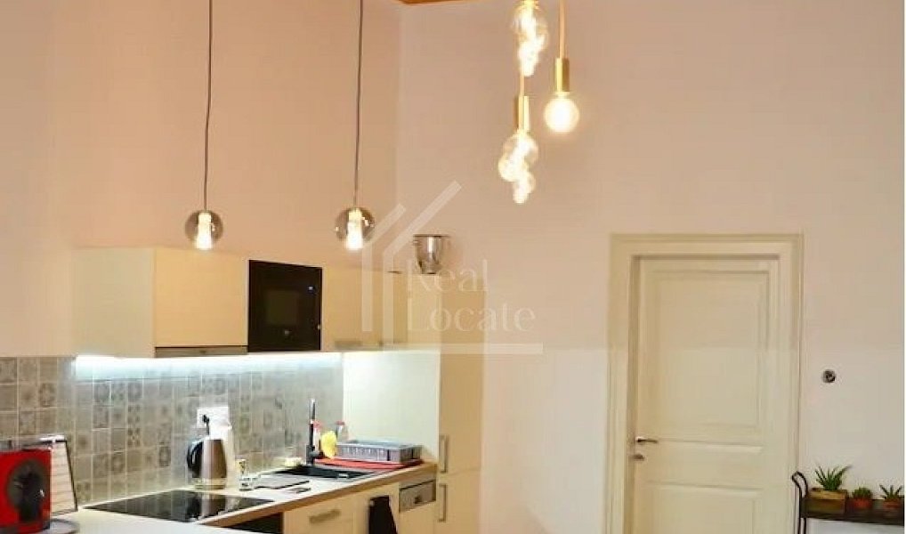 Pronájem bytu 2+kk 55 m², Praha – fotka 1 z 11
