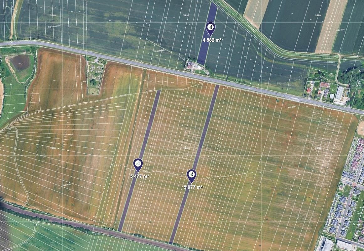Prodej pole 4 073 m²