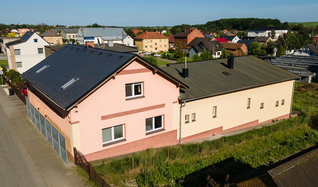 Prodej domu 450 m² s pozemkem 264 m², Sudice – fotka 1 z 27