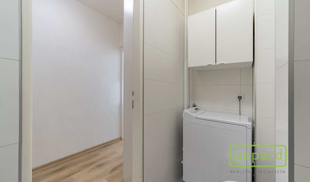 Pronájem bytu 1+1 42 m², Cheb – náhled fotky 5
