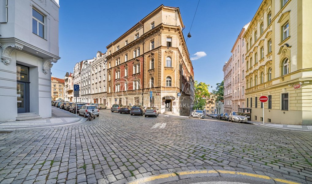 Prodej bytu 3+1 77 m², Praha – náhled fotky 21