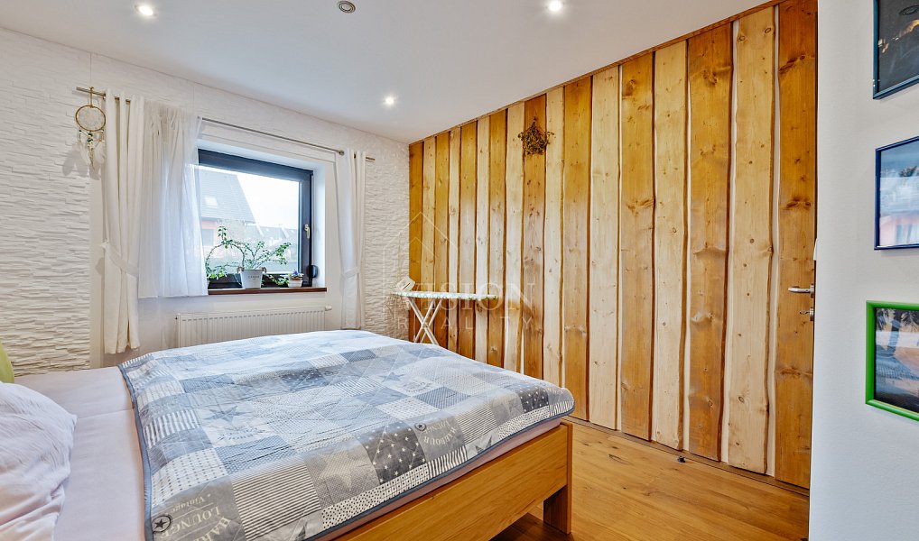 Prodej domu 152 m² s pozemkem 758 m², Klatovy – náhled fotky 22
