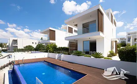 Prodej domu 280 m² s pozemkem 611 m², Kissonerga, Kypr