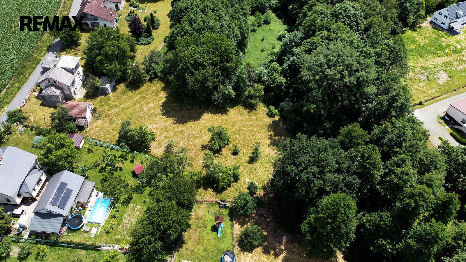 Prodej stavebního pozemku 2 500 m² – fotografie 5