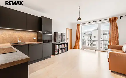 Prodej bytu 2+kk 53 m², Pšeničná, Hostivice, okres Praha-západ