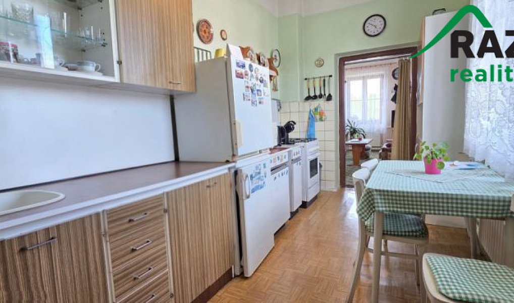 Prodej bytu 2+1 60 m², Planá – náhled fotky 5
