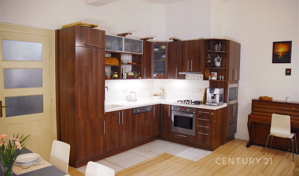 Pronájem bytu 3+kk 87 m², Praha – náhled fotky 3
