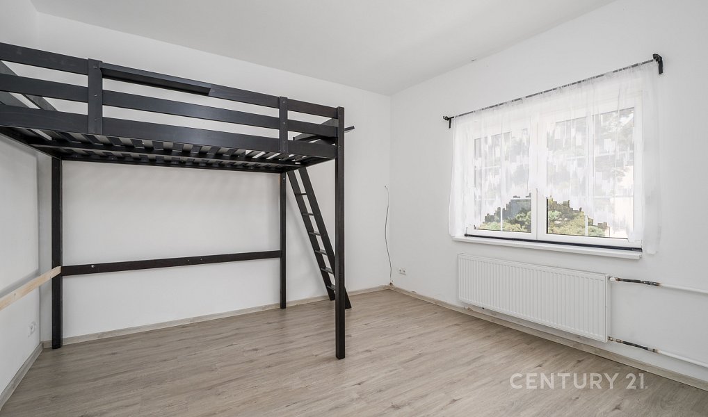 Prodej domu 241 m² s pozemkem 428 m², Chlumec – náhled fotky 24