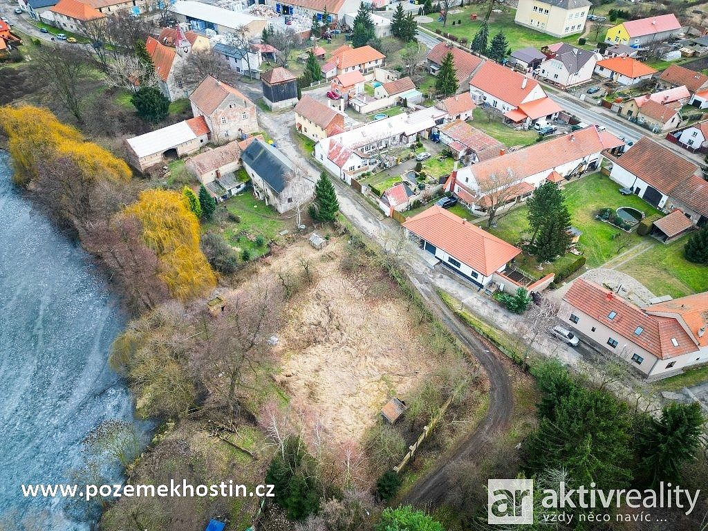 Prodej stavebního pozemku 880 m² — photo 4