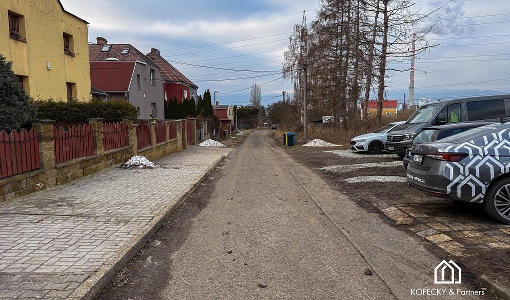 Prodej stavebního pozemku 1 299 m², Trmice – náhled fotky 11
