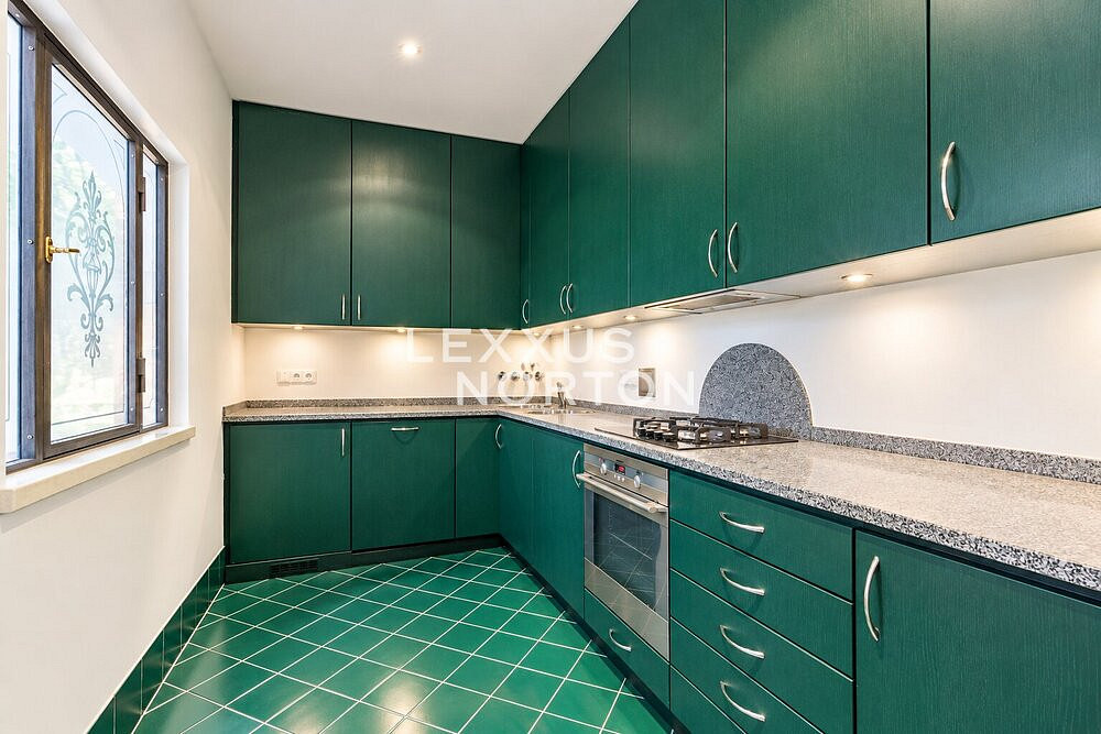 Pronájem bytu 3+1 94 m² – fotografie 2
