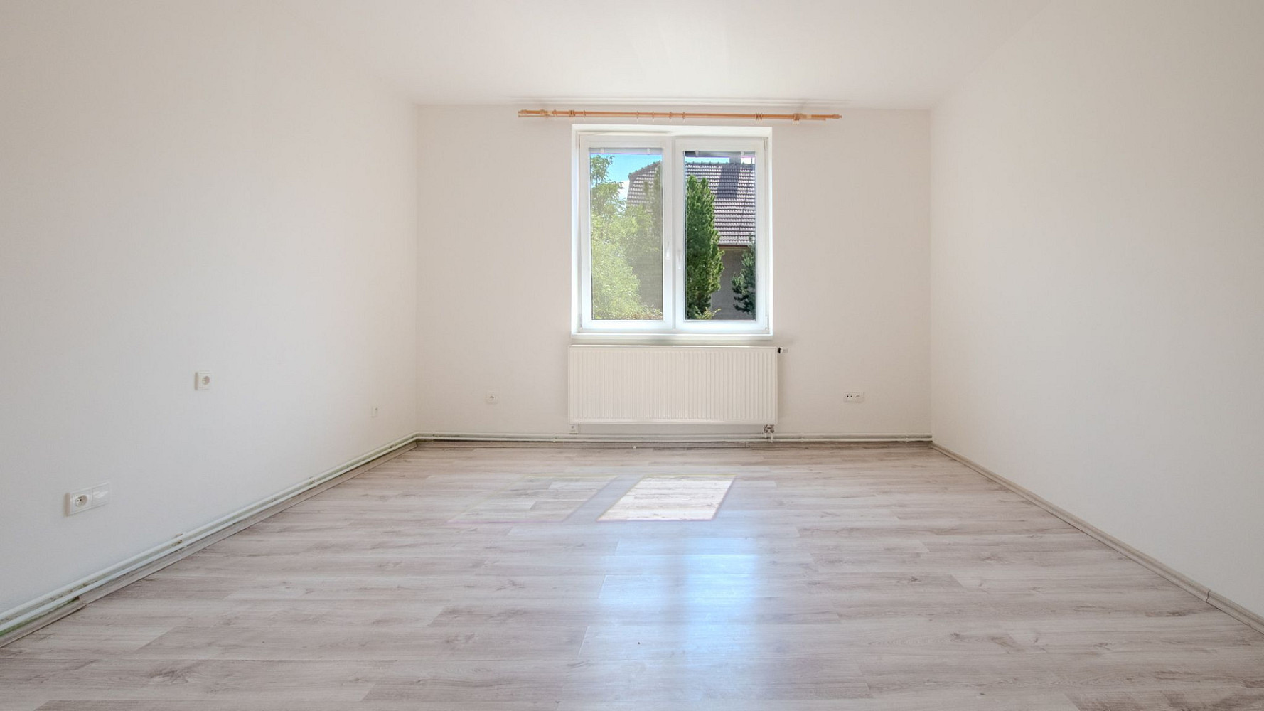 Pronájem bytu 2+kk 65 m² – fotografie 4