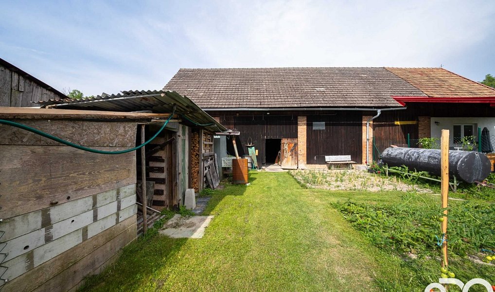 Prodej domu 114 m² s pozemkem 1 685 m², Libáň – náhled fotky 28