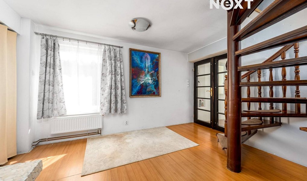 Prodej domu 230 m² s pozemkem 1 203 m², Zvole – náhled fotky 11
