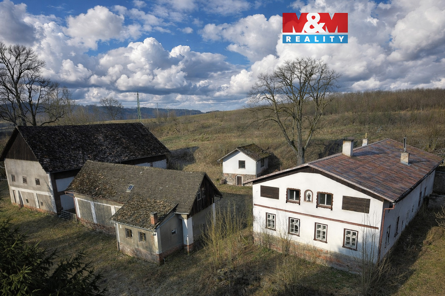 Prodej domu 380 m² s pozemkem 11 591 m²