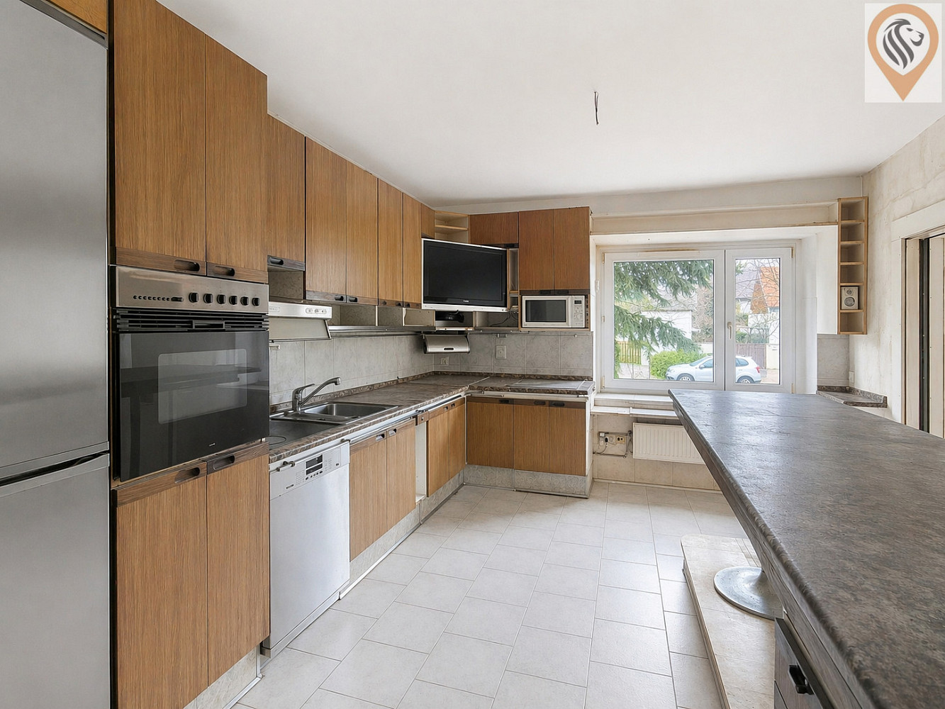 Prodej domu 250 m² s pozemkem 721 m² — photo 2