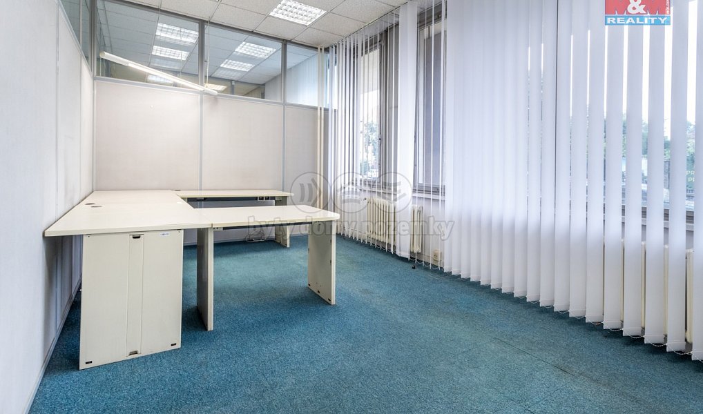 Pronájem kanceláře 340 m², Beroun – náhled fotky 3