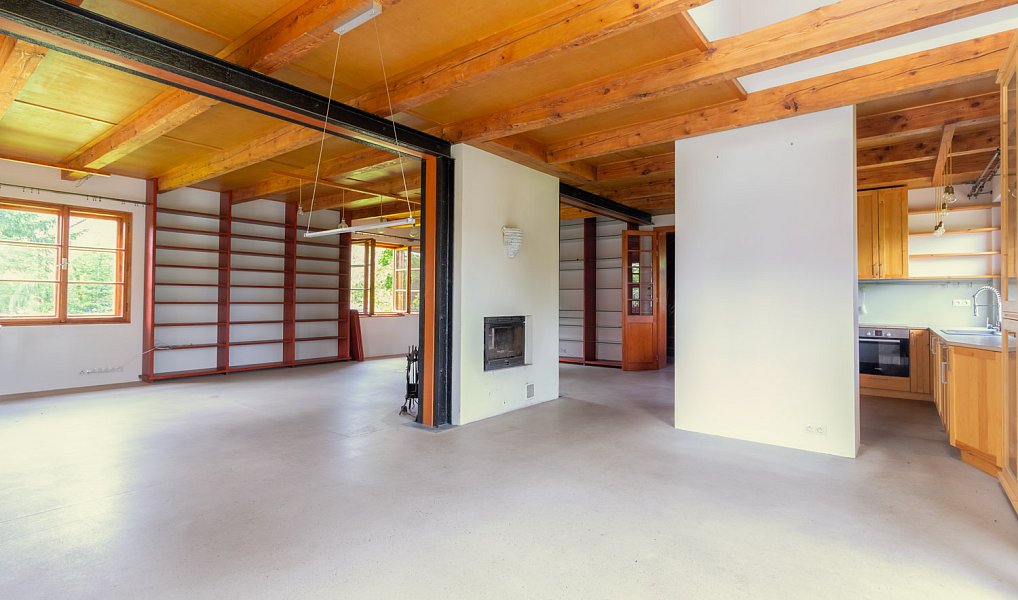 Prodej domu 336 m² s pozemkem 2 384 m², Chrustenice – náhled fotky 3