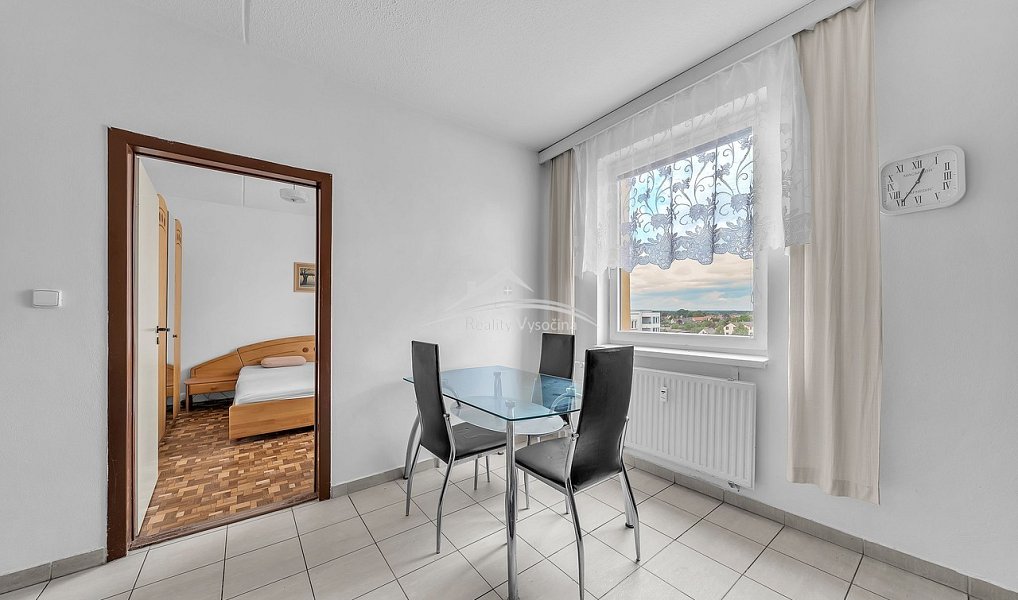 Prodej bytu 3+1 70 m², Třeboň – náhled fotky 7