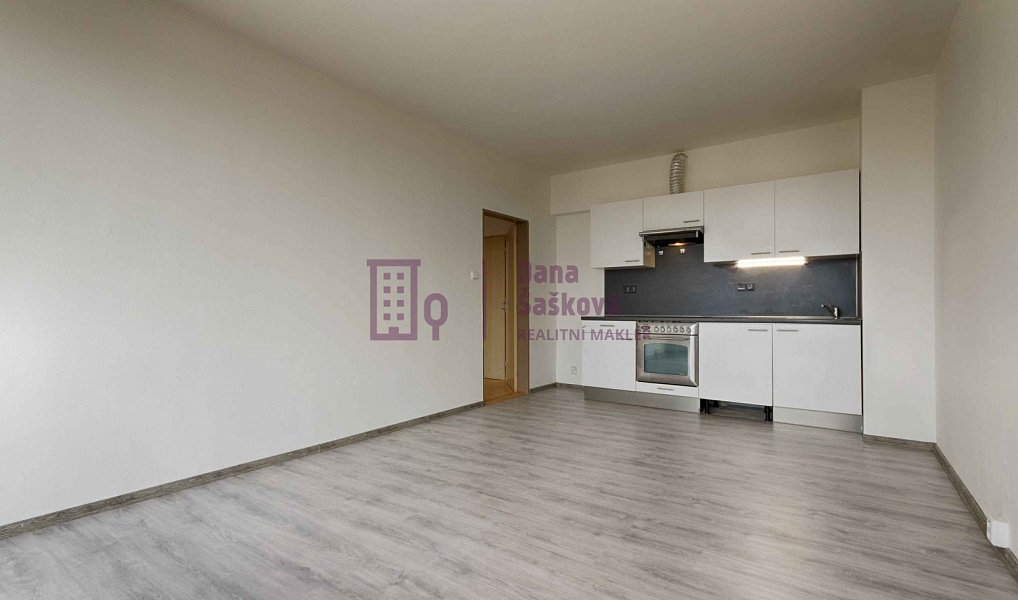 Pronájem bytu 2+kk 45 m², Jindřichův Hradec – náhled fotky 2