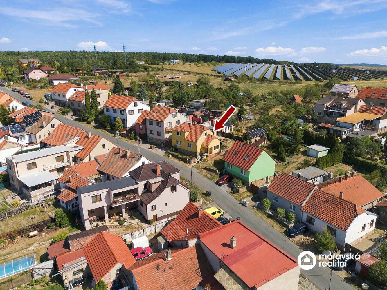 Prodej domu 193 m² s pozemkem 925 m² – fotografie 2