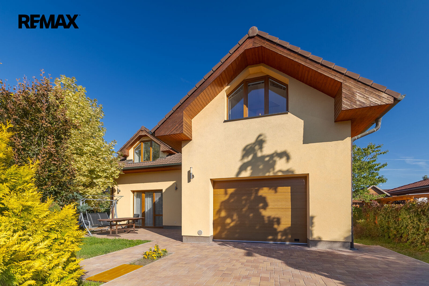 Prodej domu 187 m² s pozemkem 563 m²