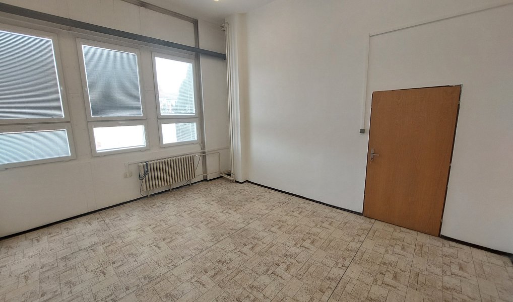 Pronájem kanceláře 101 m², Písek – náhled fotky 5