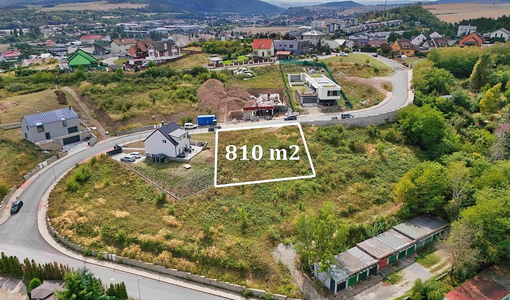 Prodej stavebního pozemku 810 m², Beroun – náhled fotky 5