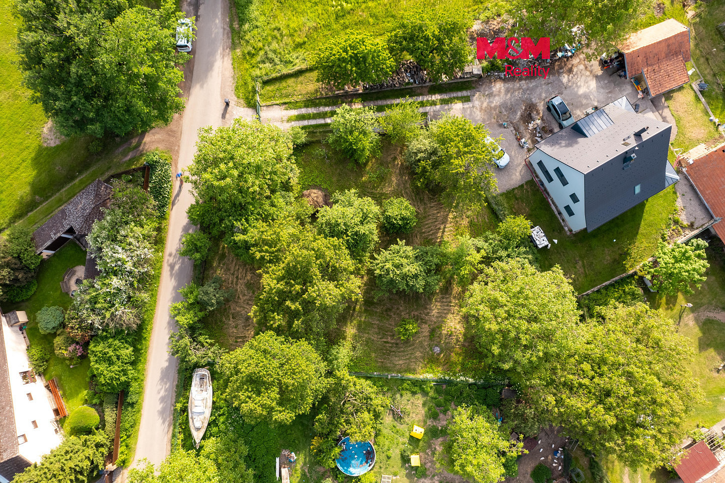 Prodej stavebního pozemku 897 m²