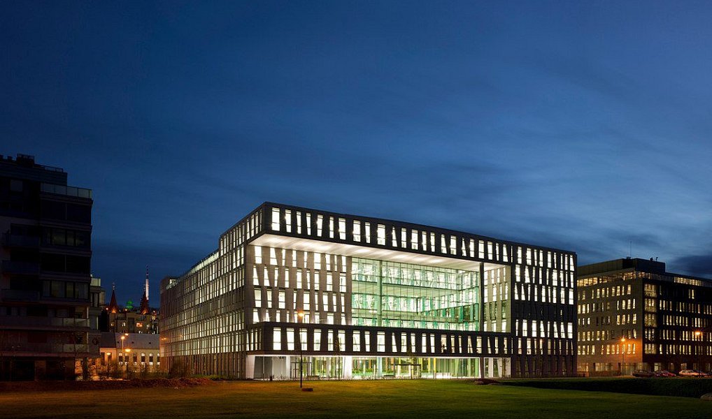 Pronájem kanceláře 400 m², Praha – náhled fotky 6