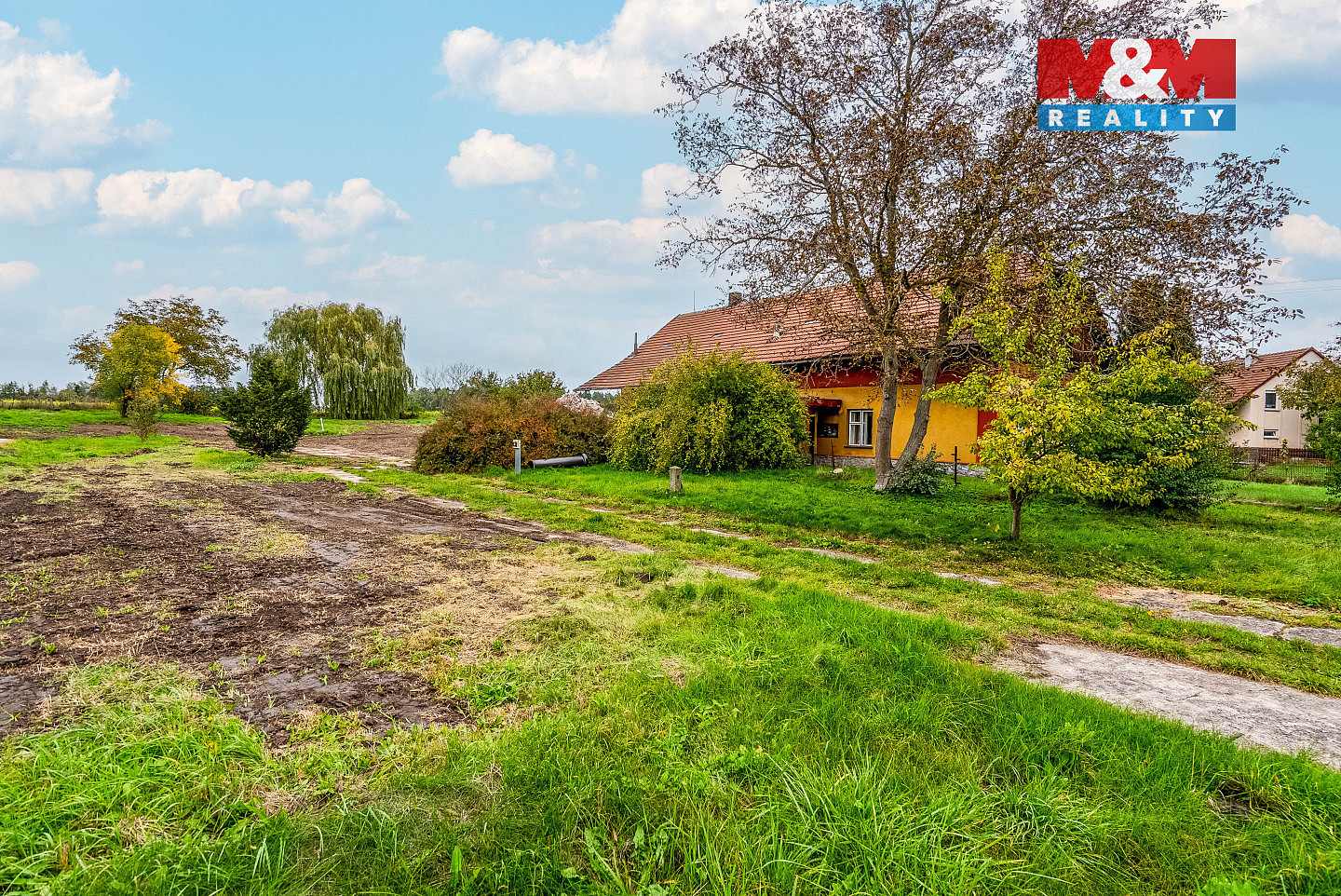 Prodej stavebního pozemku 3 184 m²