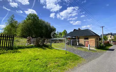 Prodej stavebního pozemku 492 m², Frindova, Krásná Lípa, okres Děčín