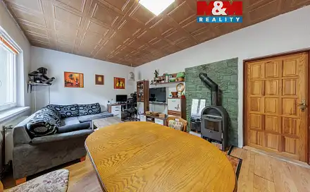 Prodej domu 164 m² s pozemkem 242 m², Kraslice - Tisová, okres Sokolov