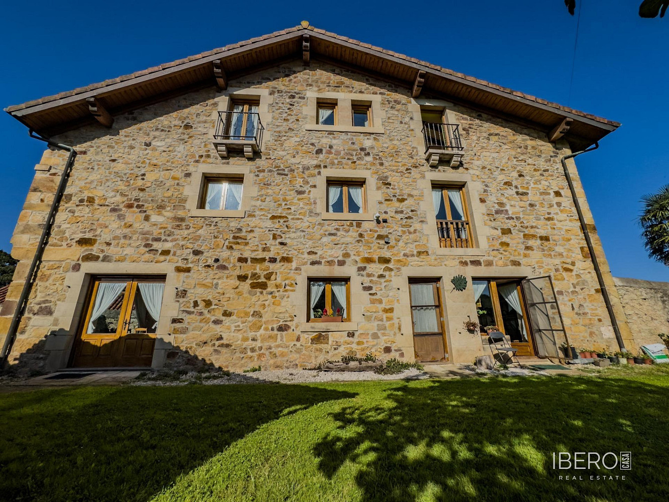 Prodej domu 518 m² s pozemkem 2 572 m² — photo 4