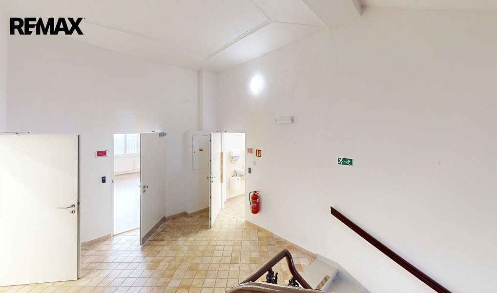 Pronájem kanceláře 649 m², Ústí nad Labem – náhled fotky 9