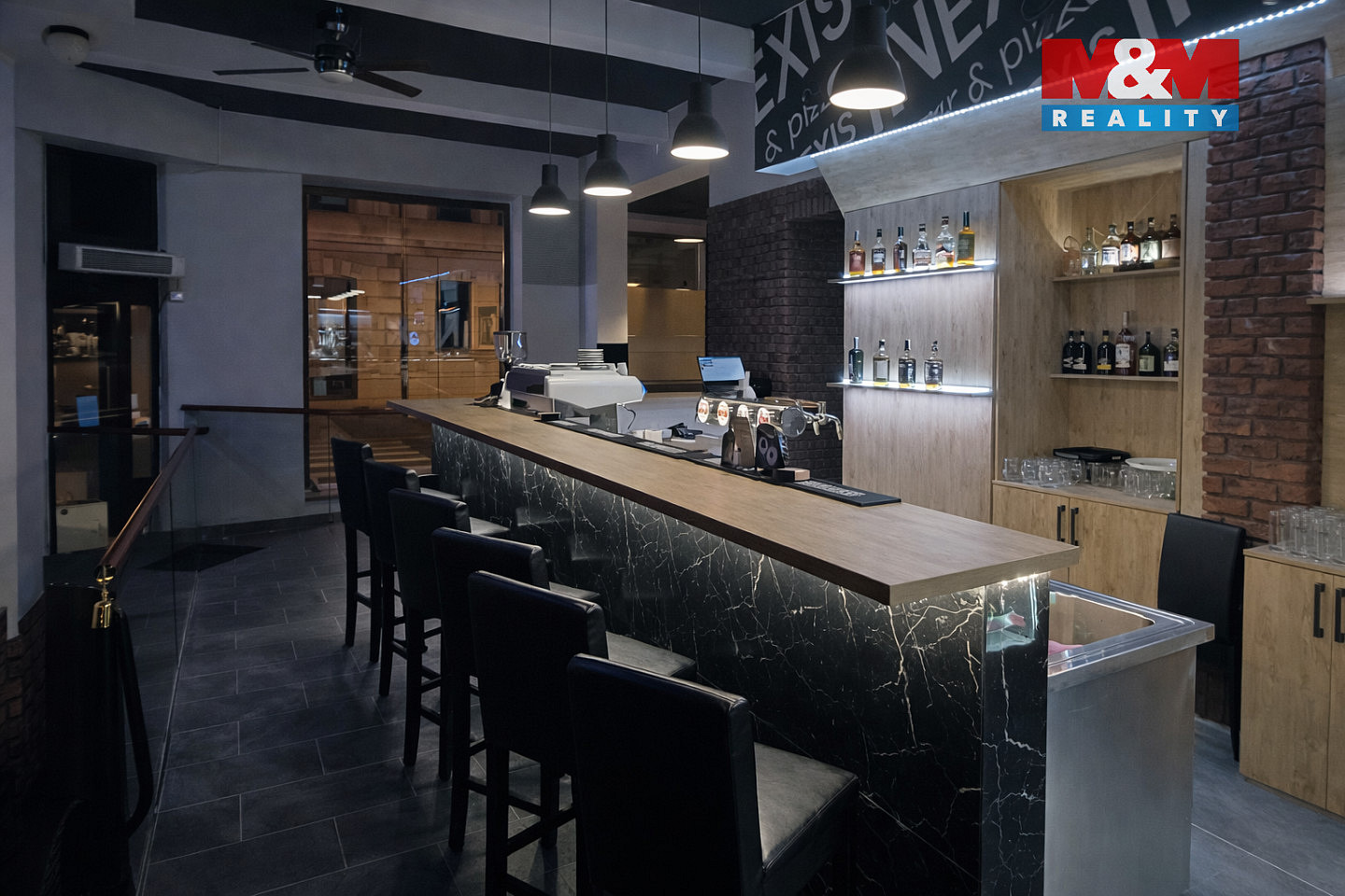 Pronájem restaurace 350 m² — photo 2