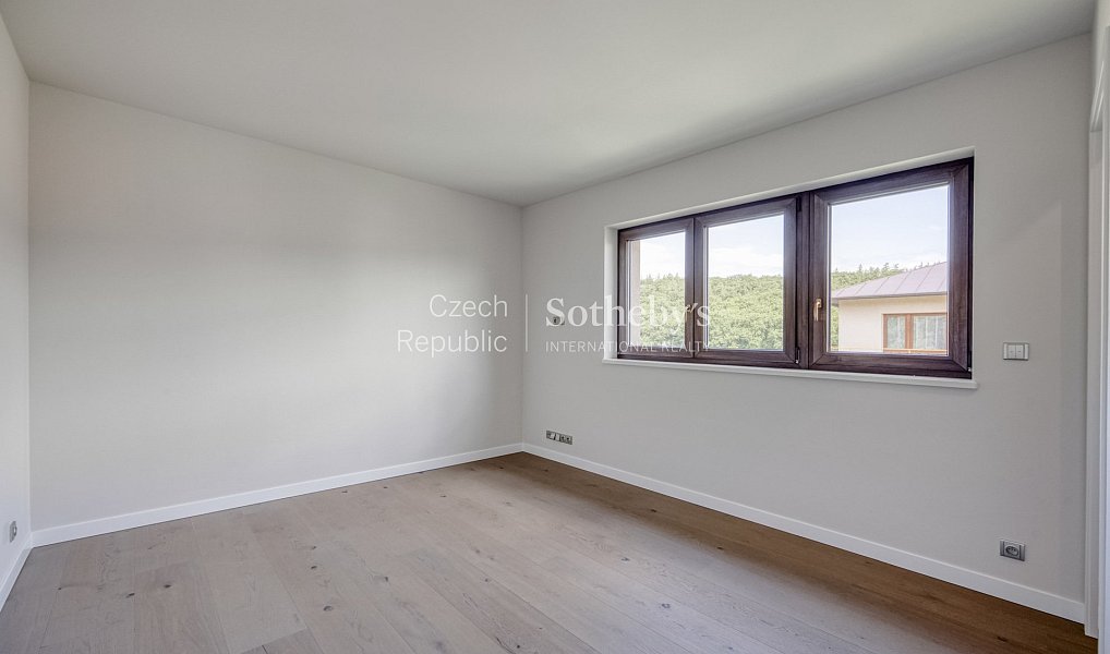 Pronájem domu 184 m² s pozemkem 432 m², Praha – náhled fotky 9